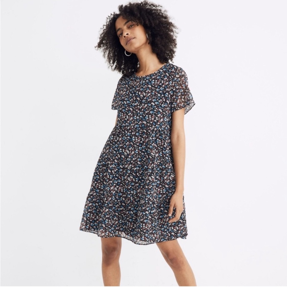 Madewell Spring Prairie Floral Short Sleeve Tiered Mini Dress - Medium
